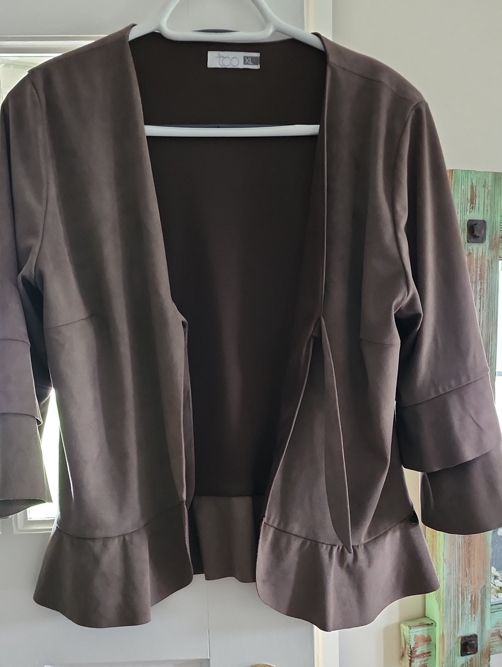TC Brown Open-Front Ruffle Hem Blazer